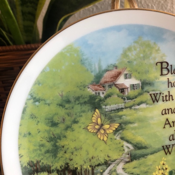 Porcelain "Bless this Home With Warmth ..." Collector Plate by Lasting Memories - Picture 6 of 11